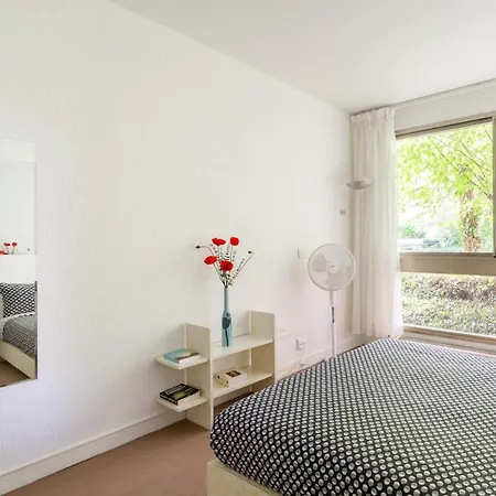 Luxury Living In Saint Germain Parigi